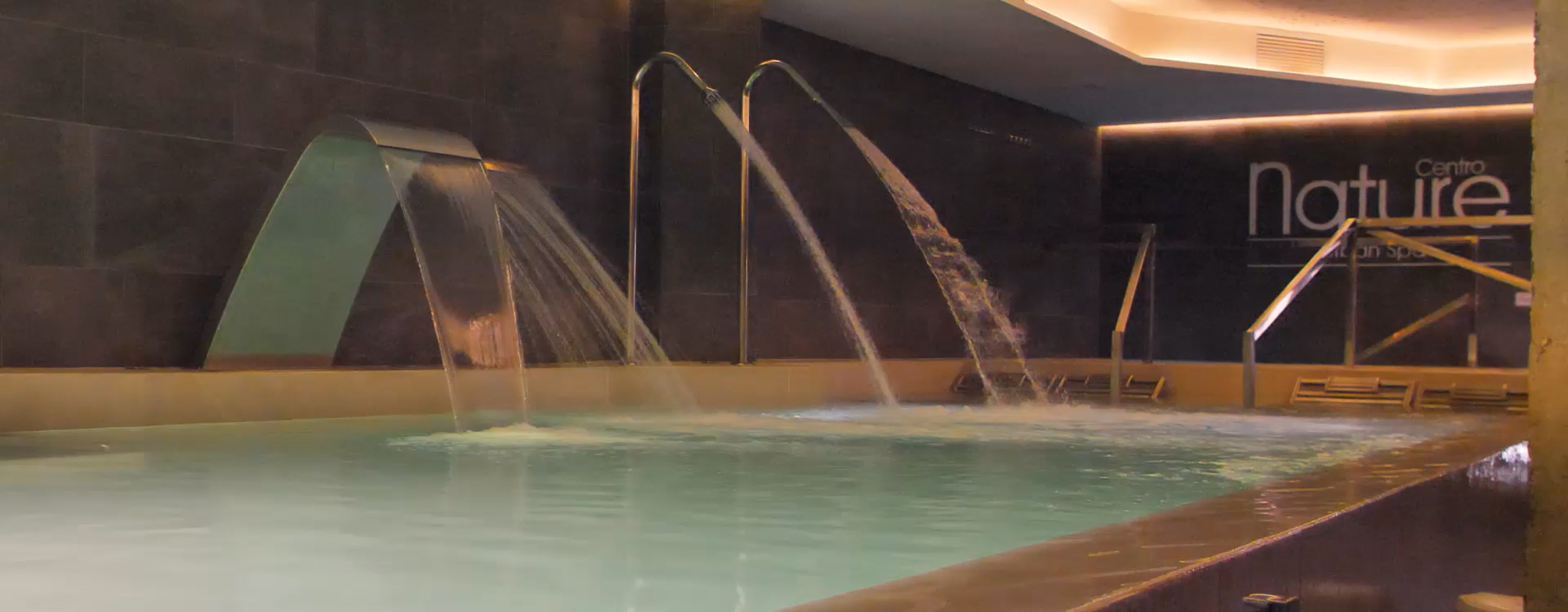Video H Piscina Chorros